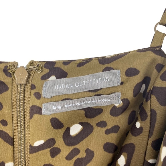 Urban Outfitters Mallory Leopard Print Cowl Neck Slip Dress Sz M Back Zip - Picture 14 of 15